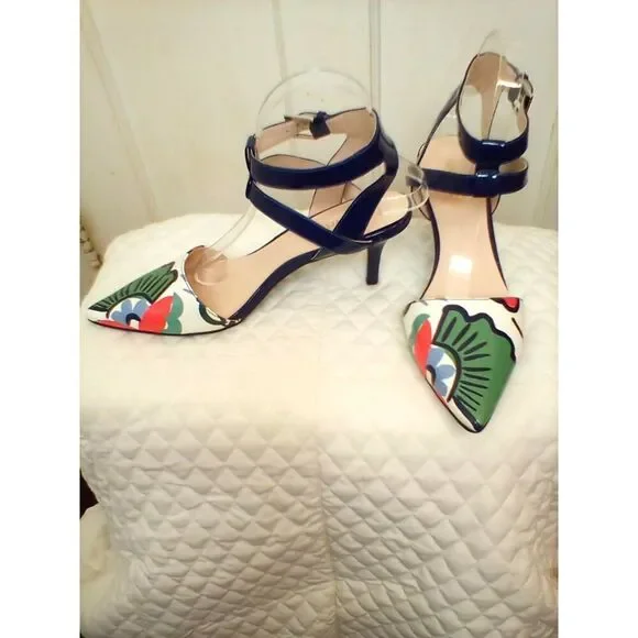 Nine West Pumps Vibrant Size 9M Flower Print Slip On Pointed Toe - Picture 2 of 16